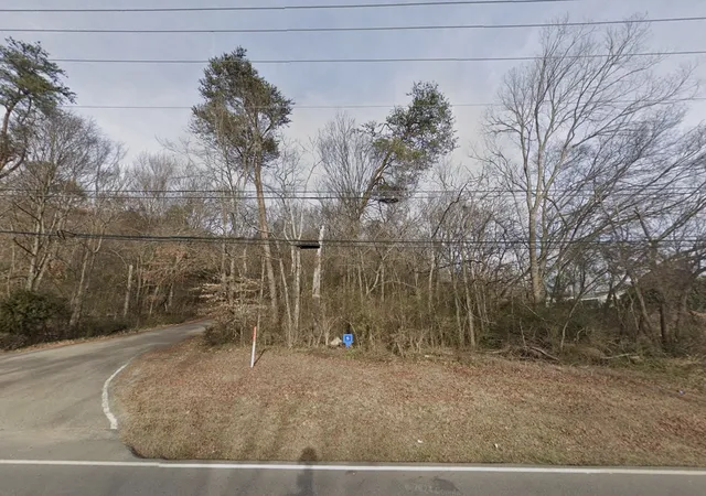 2nd image of 2918 Mill Rd, Knoxville, TN 37924 | MLS# 3069822