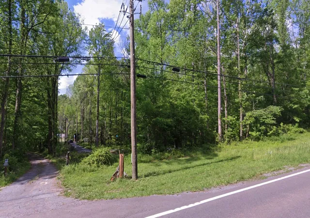 3rd image of 4115 East Pkwy E, Gatlinburg, TN 37738 | MLS# 3069863
