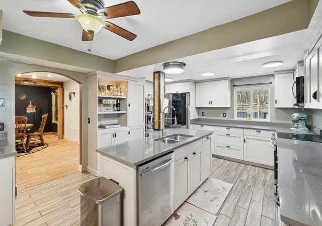 Homes for sale in Lyles, TN | 6303 Sullivan Rd, Lyles, TN 37098 | MLS# 3069937