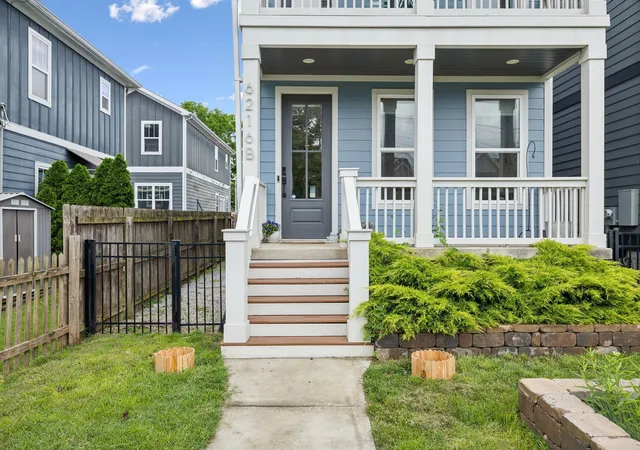 3rd image of 6216B California Ave, Nashville, TN 37209 | MLS# 3070738