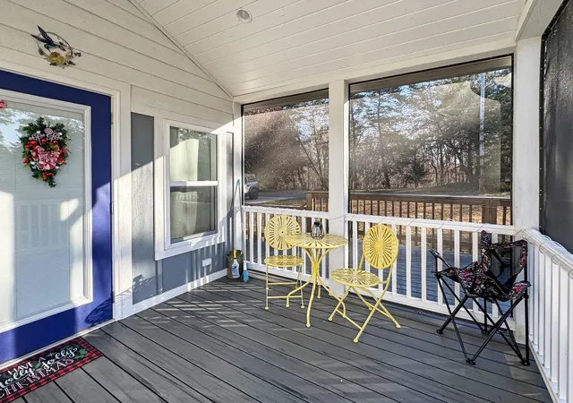 Homes for sale in Dover, TN | 103 Thomas Rd, Dover, TN 37058 | MLS# 3097395