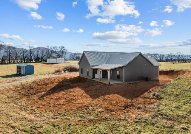 Homes for sale in Pikeville, TN | 20136 Old State Hwy 28, Pikeville, TN 37367 | MLS# 3070879