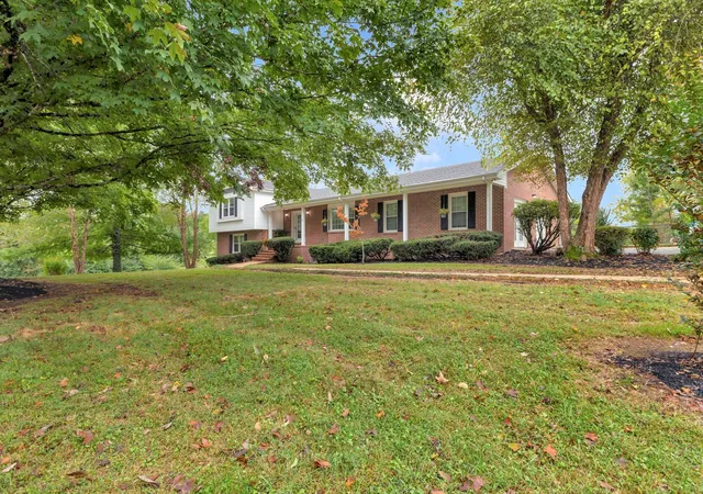2nd image of 231 Riverbend Country Club Rd, Shelbyville, TN 37160 | MLS# 3072267