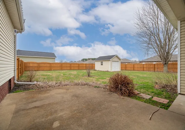 Homes for sale in Loretto, TN | 110 Kitty Meyer Ln, Loretto, TN 38469 | MLS# 3071781