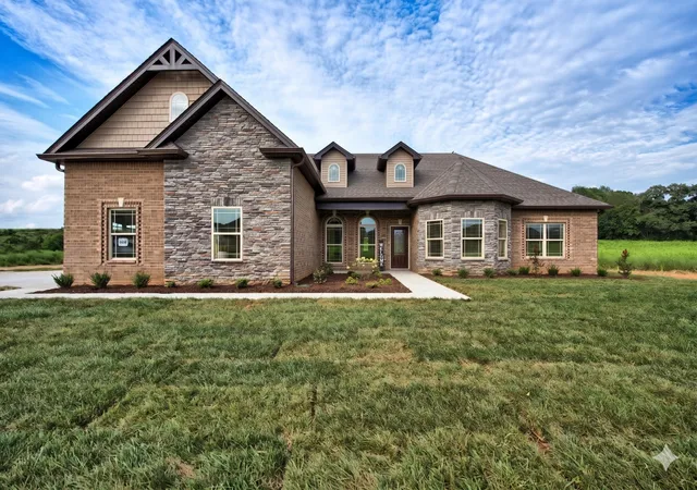 Photo 1 of Sale Pending at 871 Shady Blf Trl, Clarksville, TN 37043 | MLS# 3071322 | Listing updated on 2026-06-30