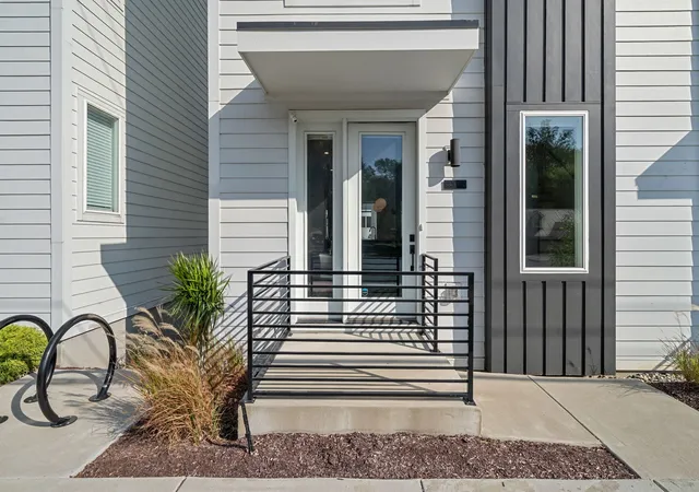 Homes for sale in Nashville, TN | 2204D Buena Vista Pike, Nashville, TN 37218 | MLS# 3111303