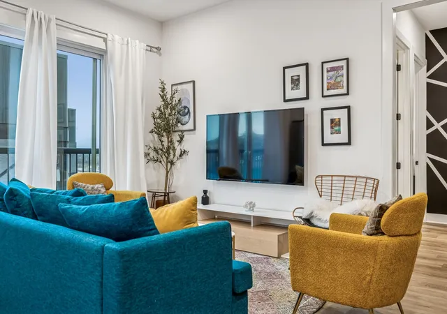 Listing Photo 4 - Condo for sale in building located at 815 Main St, Nashville, TN 37206 - Unit #402