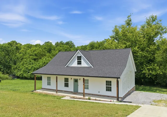 Photo 3 of Single family home for sale at 94 Hickory Ridge Ln, Woodbury, TN 37190 | MLS# 3261058 | Listing updated on 2026-09-25