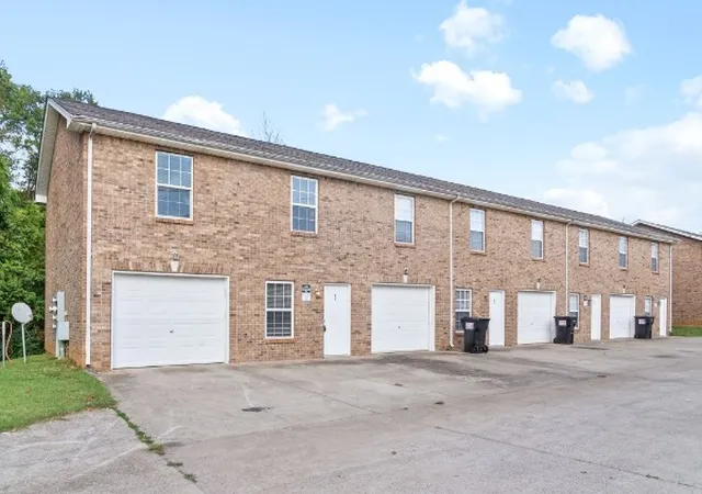 1st image of 535 Lafayette Rd Lot 8 Bldg B, Clarksville, TN 37042 | MLS# 3163731