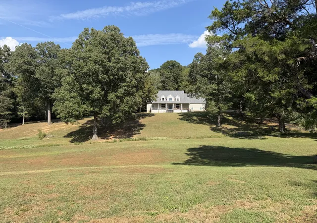 Photo 2 of Single family home for sale at 4222 Highway 156, South Pittsburg, TN 37380 | MLS# 3597661 | Listing updated on 2026-09-23