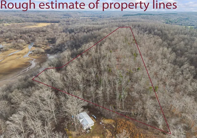 Photo 2 of Land for sale at 0 Toms Crk Rd, Linden, TN 37096 | MLS# 3072735 | Listing updated on 2026-08-04