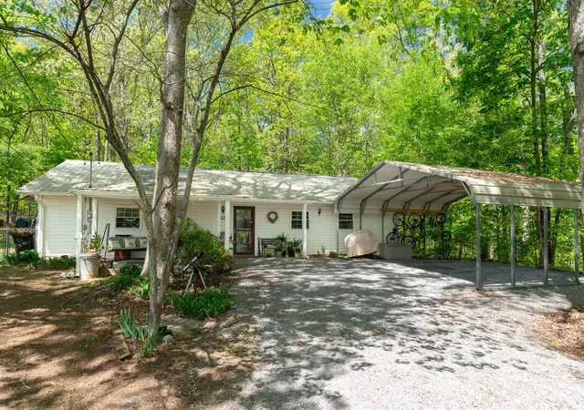 3rd image of 222226 County Road 705, Athens, TN 37303 | MLS# 3072975
