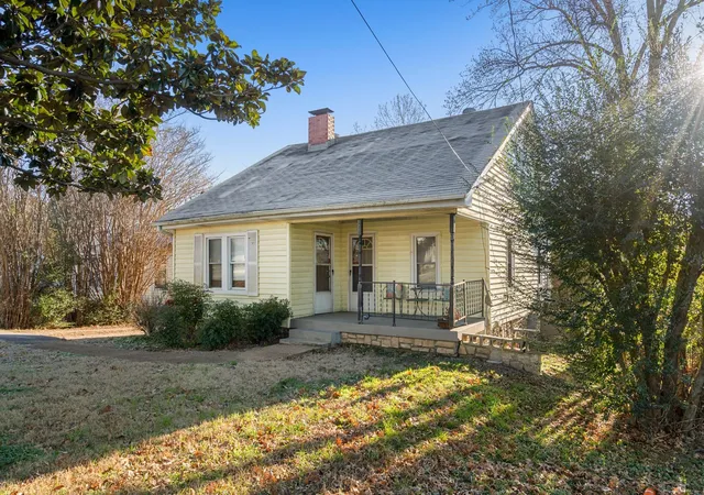 2nd image of 1712 County Hospital Rd, Nashville, TN 37218 | MLS# 3093309