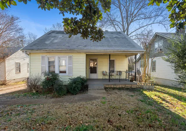 1st image of 1712 County Hospital Rd, Nashville, TN 37218 | MLS# 3093309