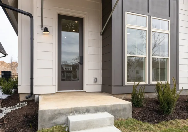 3rd image of 535 Midnight Way, Nashville, TN 37209 | MLS# 3073709