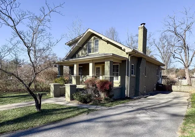 Photo 2 of Single family home for sale at 314 East 6th St, Cookeville, TN 38501 | MLS# 3073418 | Listing updated on 2026-03-15