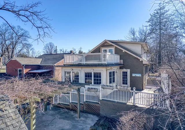 Photo 3 of Single family home for sale at 314 East 6th St, Cookeville, TN 38501 | MLS# 3073418 | Listing updated on 2026-03-15
