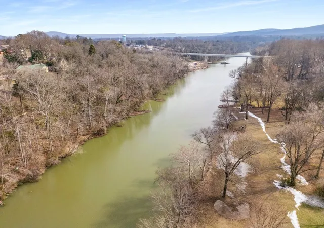 5th image of 208 Westwood Dr, Mc Minnville, TN 37110 | MLS# 3118833