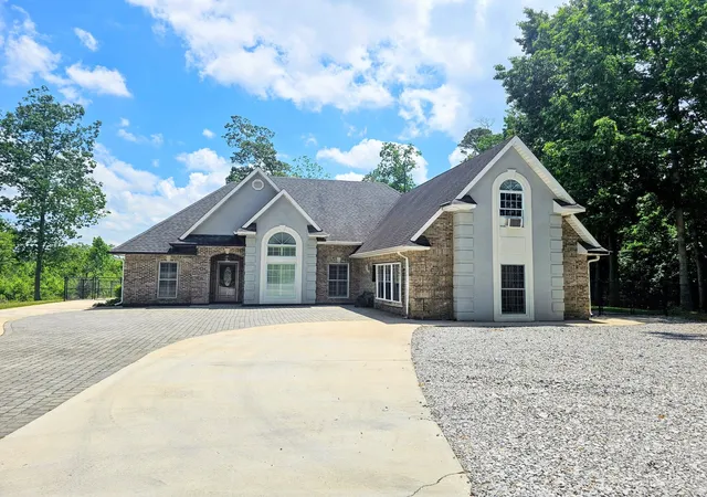 Homes for sale in Gruetli Laager, TN | 202 55th Ave, Gruetli Laager, TN 37339 | MLS# 3073858
