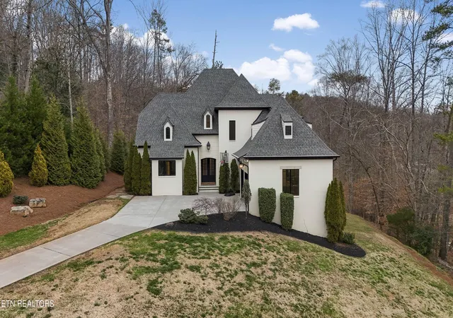 Homes for sale in Knoxville, TN | 5401 Mill Ridge Dr Dr, Knoxville, TN 37919 | MLS# 3156395