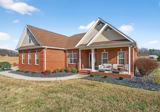 3rd image of 576 Courtney Ann Dr, Mc Minnville, TN 37110 | MLS# 3078364