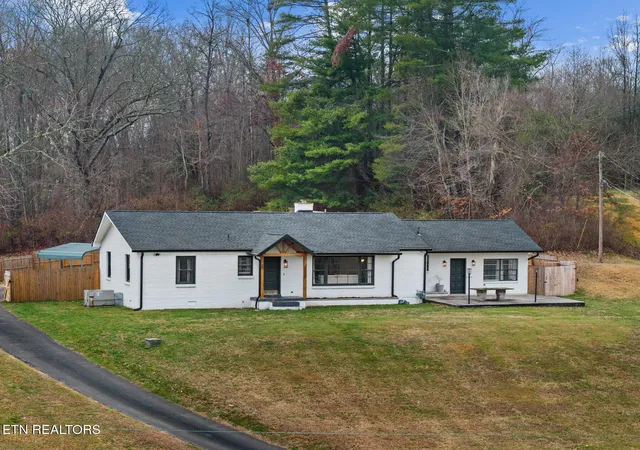 4th image of 448 Woolsey Rd, Harriman, TN 37748 | MLS# 3228436