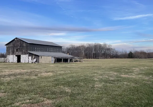 1st image of 805 Jackson Rd, Portland, TN 37148 | MLS# 3078685