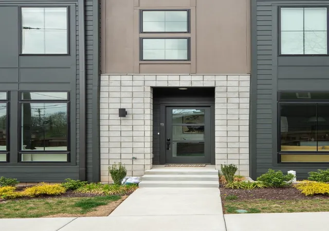 Photo 3 of Townhouse for sale at 1233 Lischey Ave, Nashville, TN 37207 | MLS# 3078877 | Listing updated on 2026-07-08