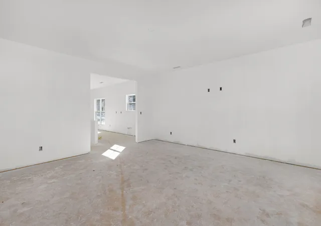 Photo 2 of Single family home for sale at 21246 Scuttle St, Athens, AL 35611 | MLS# 3078835 | Listing updated on 2026-01-09
