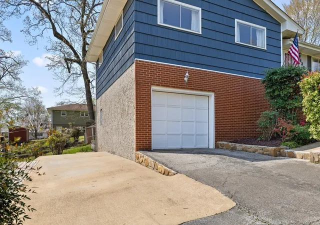2nd image of 430 Appian Way, Chattanooga, TN 37415 | MLS# 3078945