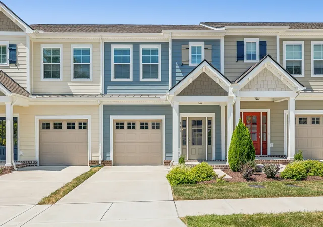 Photo 1 of Townhouse for sale at 7031 Gracious Dr, Franklin, TN 37064 | MLS# 3080582 | Listing updated on 2026-10-30