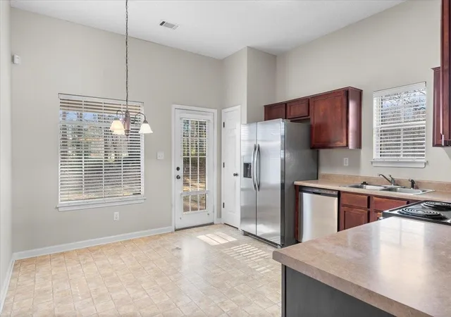 Photo 3 of Sale Pending at 7149 Chena Bay Ln, Cordova, TN 38018 | MLS# 3183732 | Listing updated on 2026-04-28