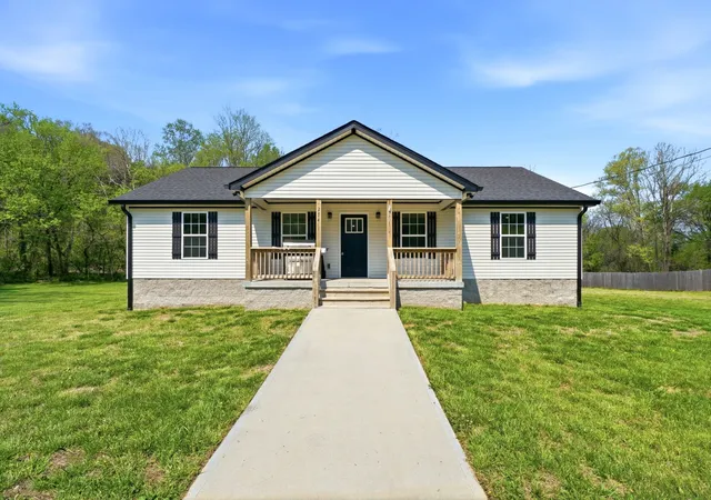 Homes for sale in Gordonsville, TN | 274 Plunkett Creek Rd, Gordonsville, TN 38563 | MLS# 3170876