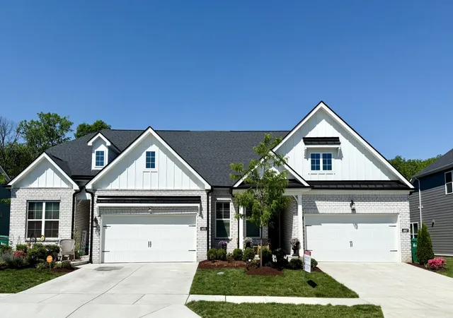 Photo 2 of Townhouse for sale at 1407 Autumn Leaf Ln, Mount Juliet, TN 37122 | MLS# 3093650 | Listing updated on 2026-04-25