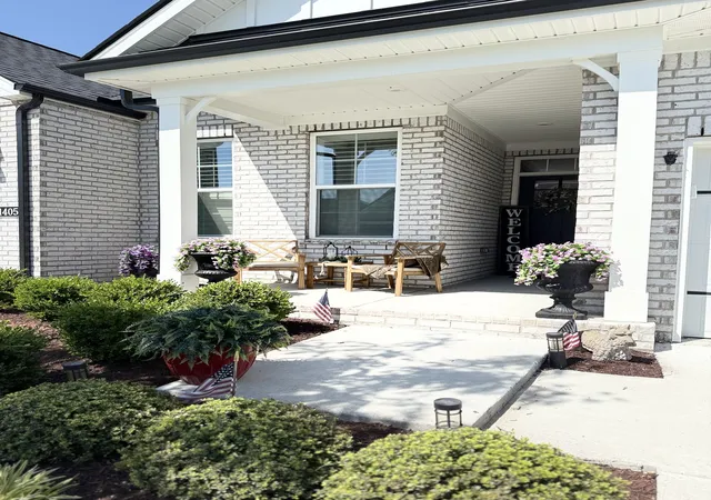 Photo 3 of Townhouse for sale at 1407 Autumn Leaf Ln, Mount Juliet, TN 37122 | MLS# 3093650 | Listing updated on 2026-04-25