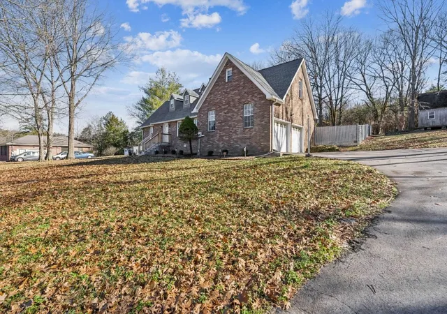 1st image of 154 E Shady Trl, Old Hickory, TN 37138 | MLS# 3080206