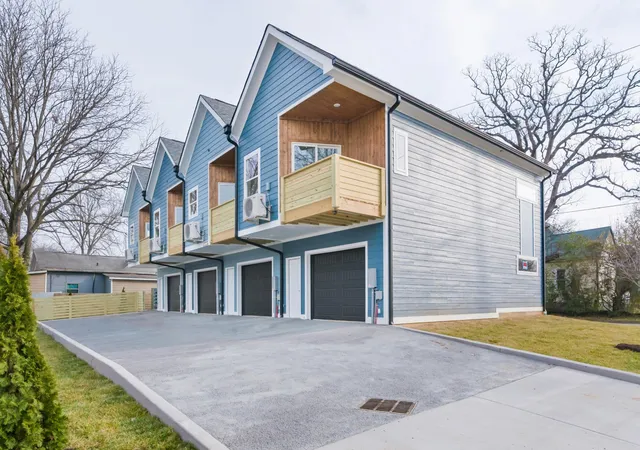 Photo 2 of Single family home for sale at 1619 S Highland Park Ave, Chattanooga, TN 37404 | MLS# 3079432 | Listing updated on 2026-01-20