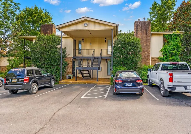 3rd image of 2116 Hobbs Rd #N19, Nashville, TN 37215 | MLS# 3121550