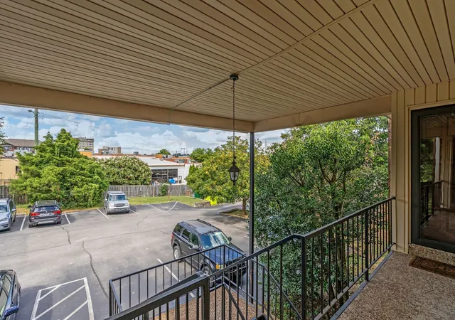 5th image of 2116 Hobbs Rd #N19, Nashville, TN 37215 | MLS# 3121550