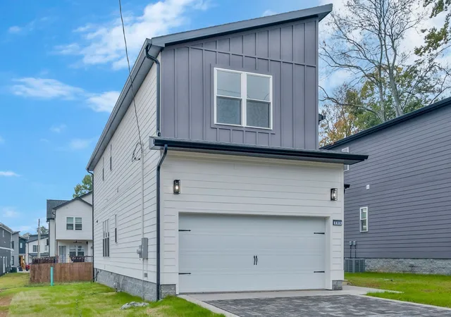 Photo 3 of Single family home for sale at 205 Paragon Mills Rd, Nashville, TN 37211 | MLS# 3079622 | Listing updated on 2026-09-05