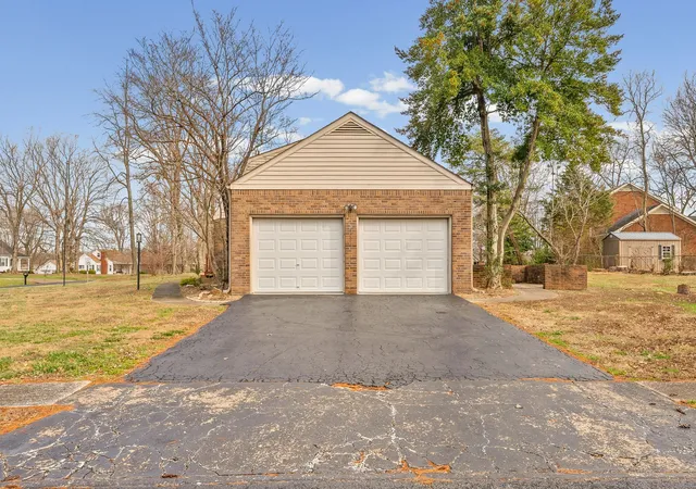 2nd image of 3012 Cox Mill Rd, Hopkinsville, KY 42240 | MLS# 3079984