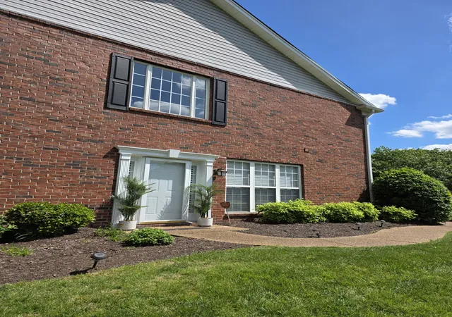 3rd image of 231 Green Harbor Rd #44, Old Hickory, TN 37138 | MLS# 3080230