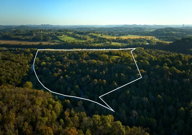Photo 3 of House for sale at 999 Ford Rd, Lebanon, TN 37087 | MLS# 3122708 | Listing updated on 2026-09-01