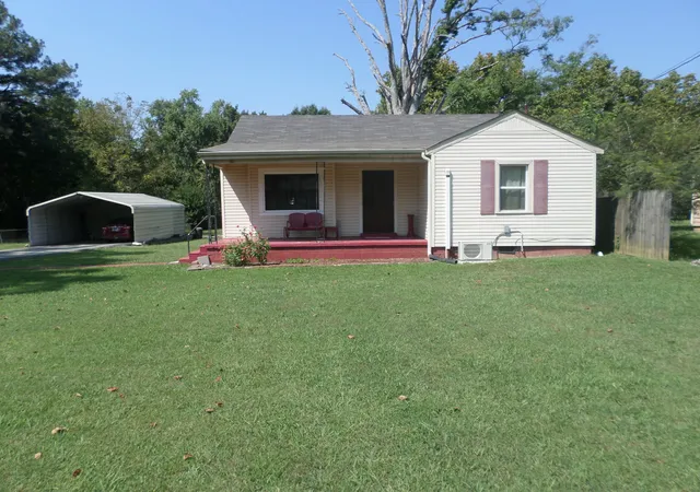 Photo 2 of Single family home for sale at 286 Hillcrest Cir Dr, Jackson, TN 38301 | MLS# 3080361 | Listing updated on 2026-09-04