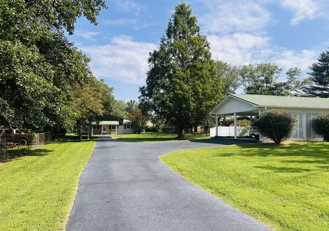 2nd image of 401 Hillcrest Rd, Manchester, TN 37355 | MLS# 3093136