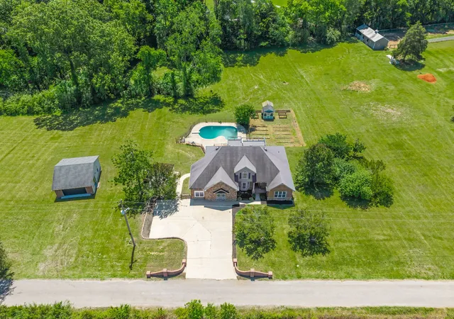 Homes for sale in Clarksville, TN | 1365 Norman Lane, Clarksville, TN 37040 | MLS# 3207812