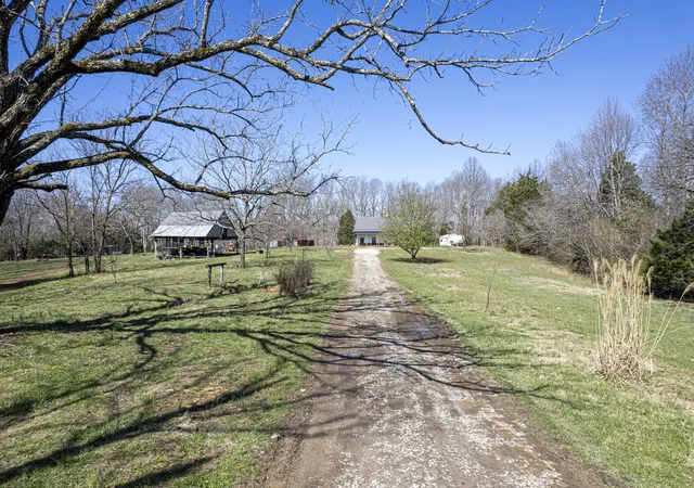 3rd image of 5921 Beard Rd, Franklin, TN 37064 | MLS# 3093387