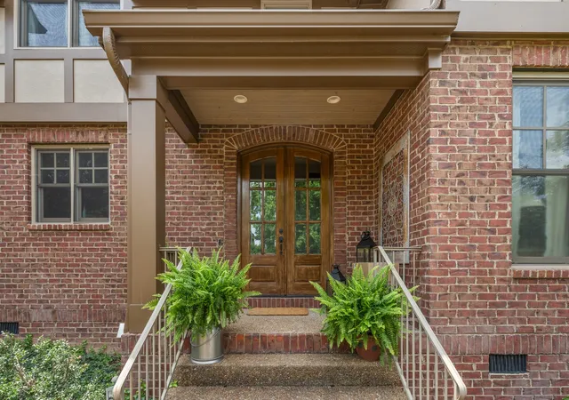 1st image of 4189 Belmont Park Ter, Nashville, TN 37215 | MLS# 3097475