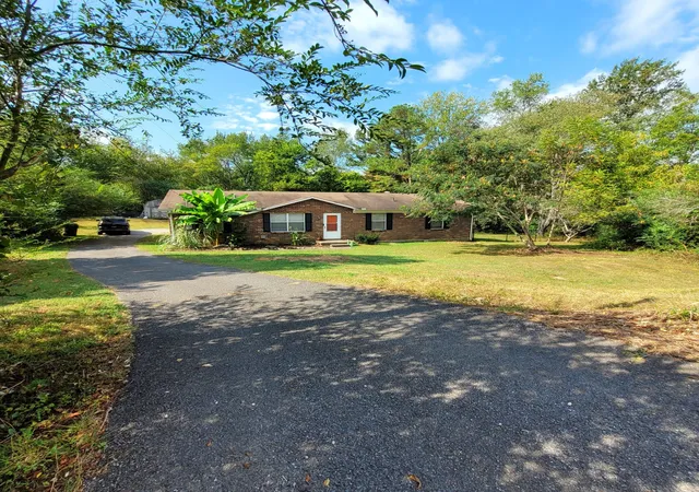 3rd image of 120 Mae Cir, Dickson, TN 37055 | MLS# 3097404