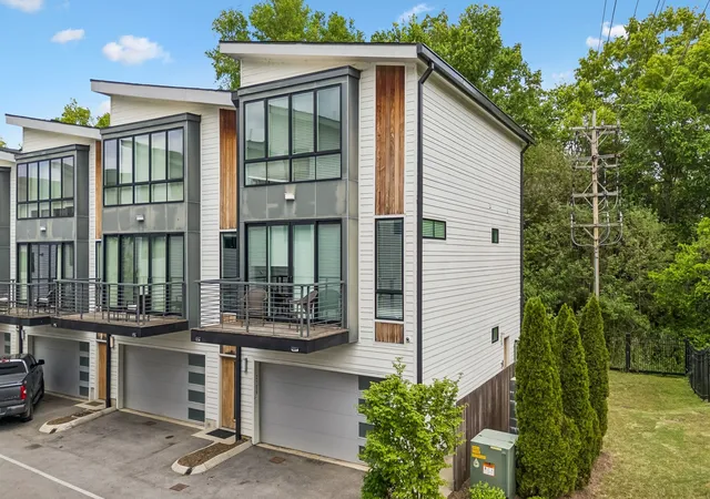 1st image of 2106 9th Ave N #2, Nashville, TN 37208 | MLS# 3180100
